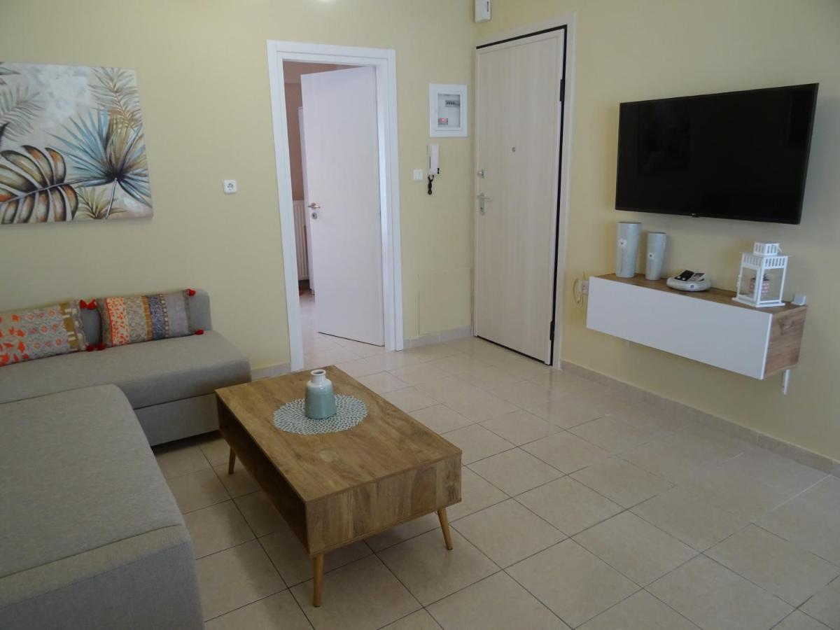 Joy'S Central Apartment Tesalonika Bagian luar foto
