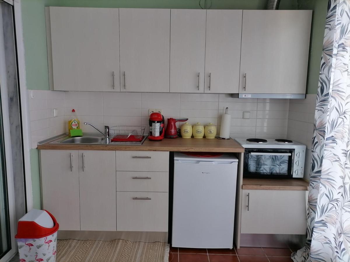 Joy'S Central Apartment Tesalonika Bagian luar foto